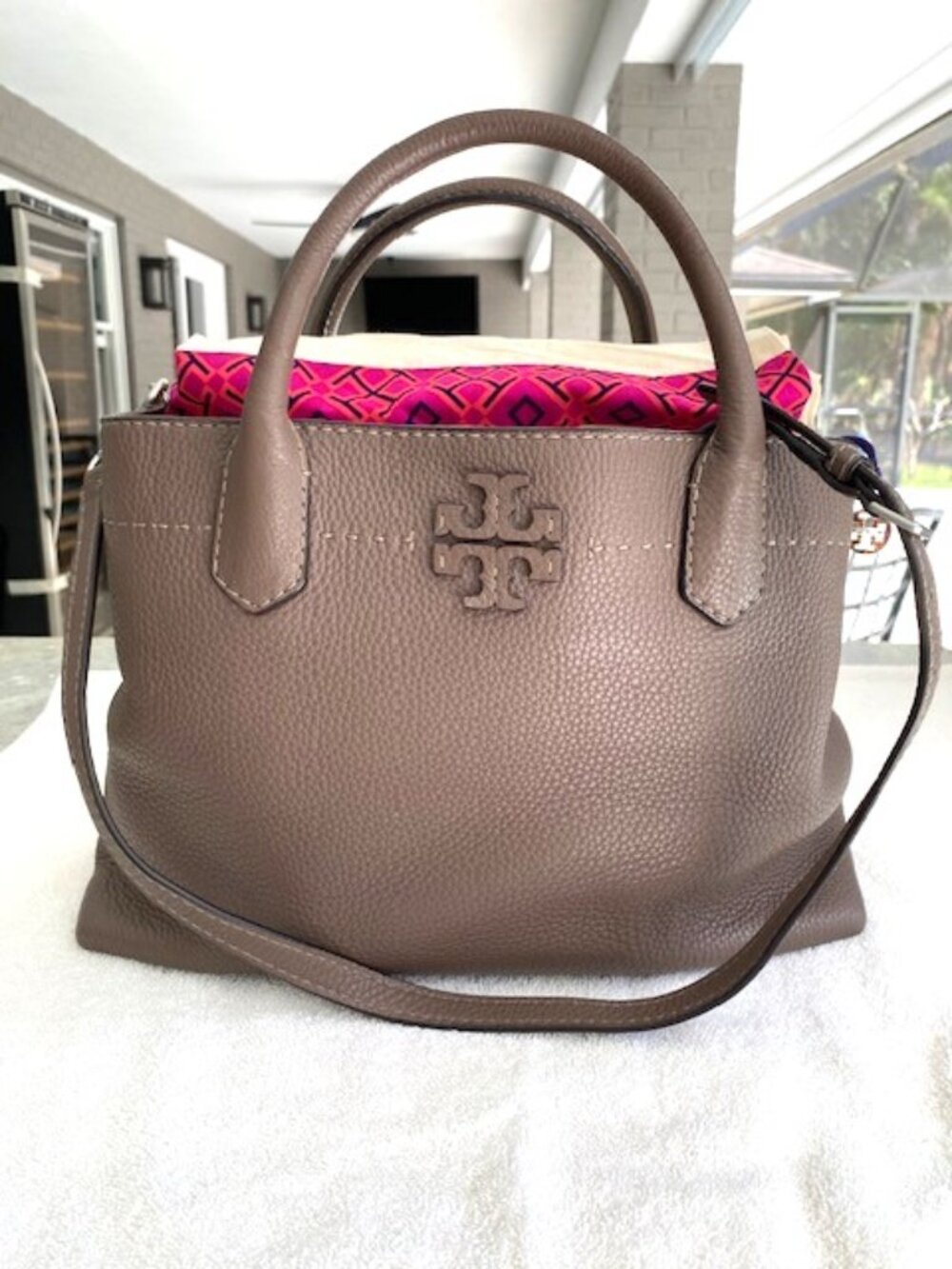 Tory Burch McGraw Bag Pebbled Leather Satchel Authentic Brown Grey Taupe Strap